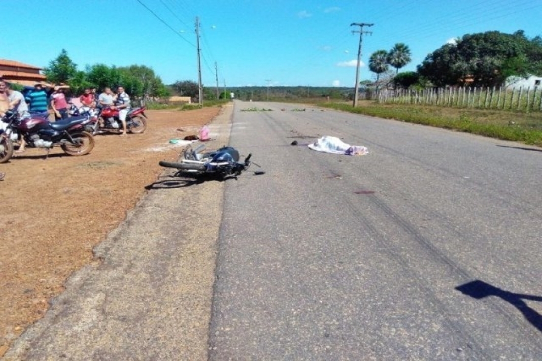 FM Imperial de Pedro II Colisão entre motos deixa uma pessoa morta e