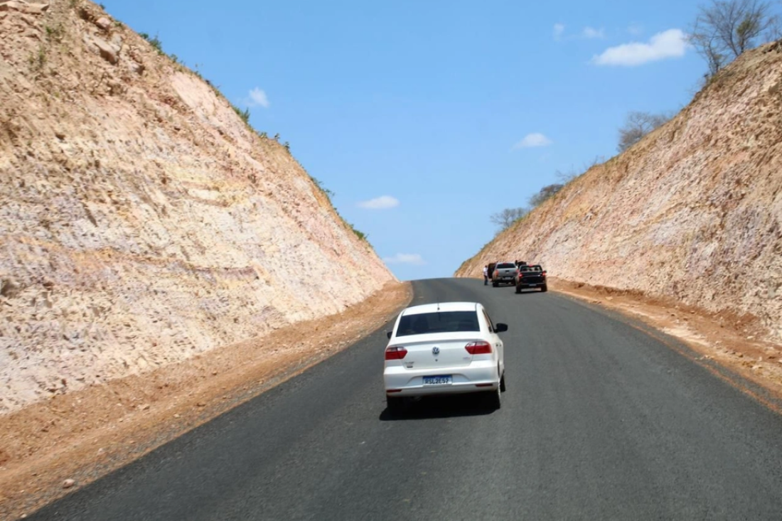 “Até o final do ano, o Piauí e o Ceará estarão interligados por mais uma rodovia